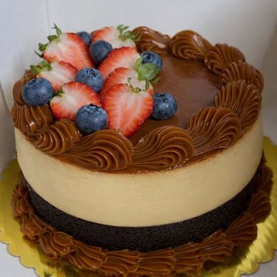 Personal Decorated Cake~Pastel Flan 6"