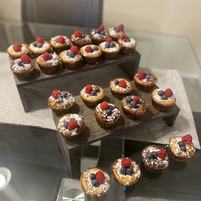 Mini Cheesecake With Berries 