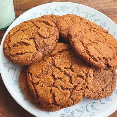 Ginger Snaps Cookies - Package of 8