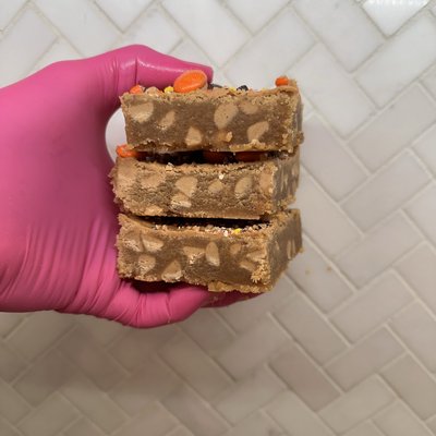 Reese’s Dream Bars
