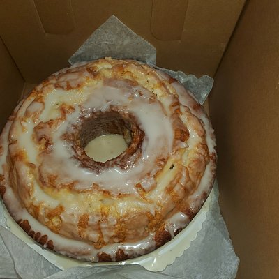 Lemon Glazed Pound Cake 