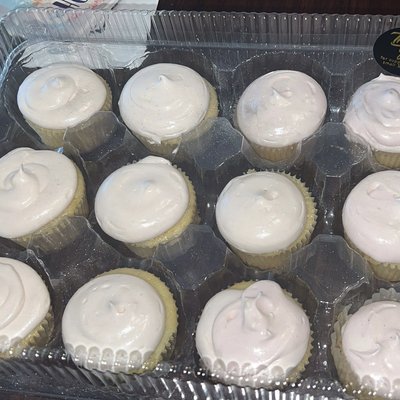 Cupcakes  (12 Ct)