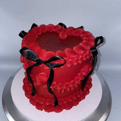 6” Heart Cake Sale 