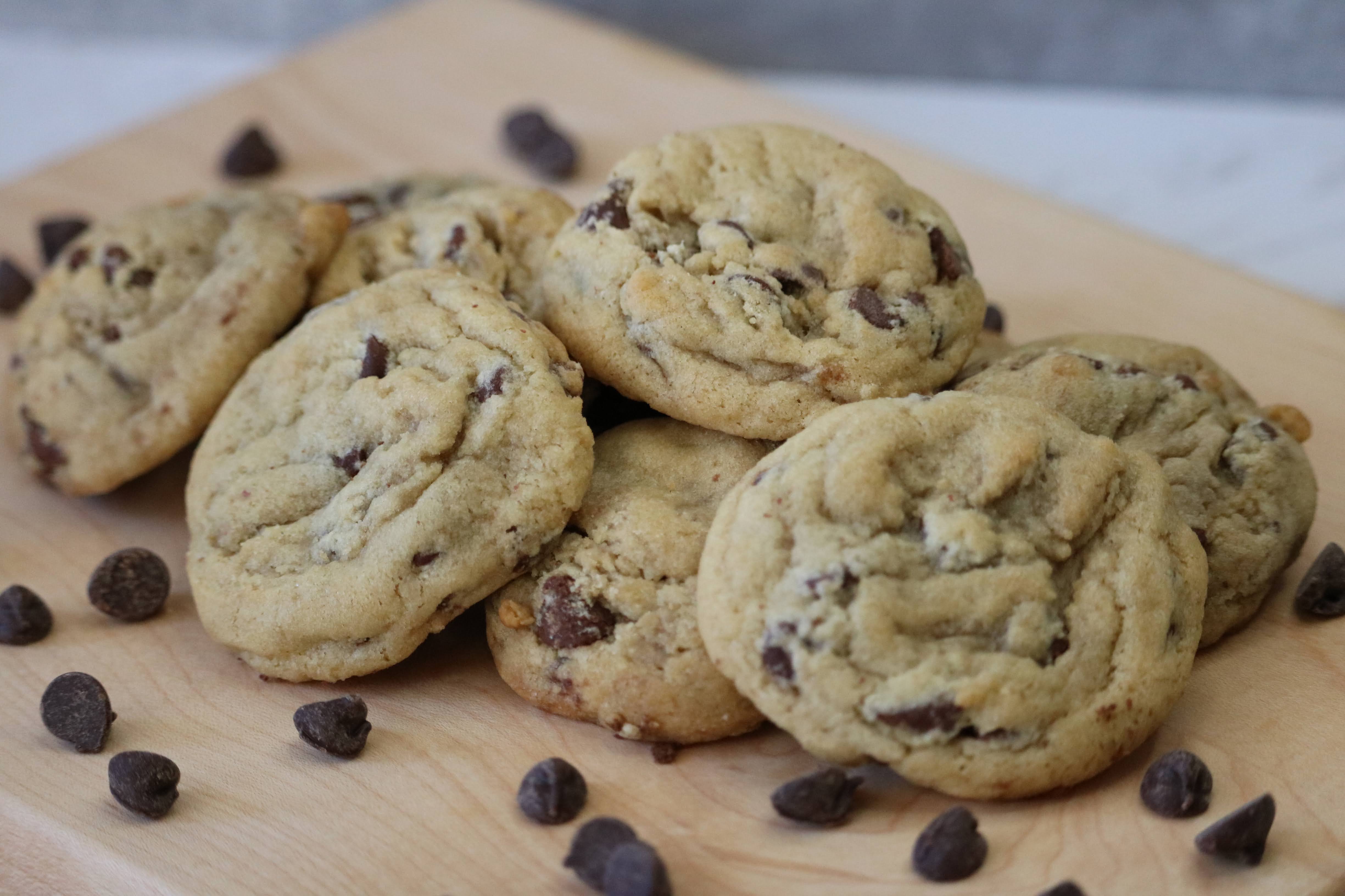 Chocolate Chip (dozen)