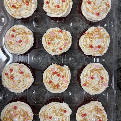 One Dozen Cupcakes