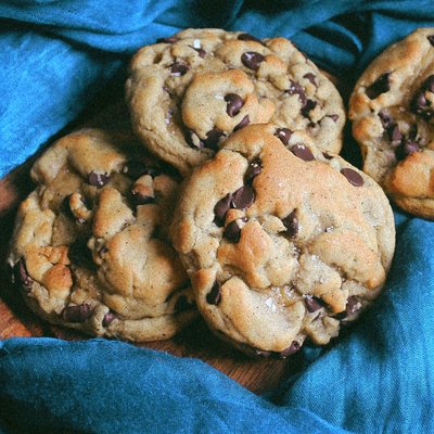 Lou's Chocolate Chip - 4 Count