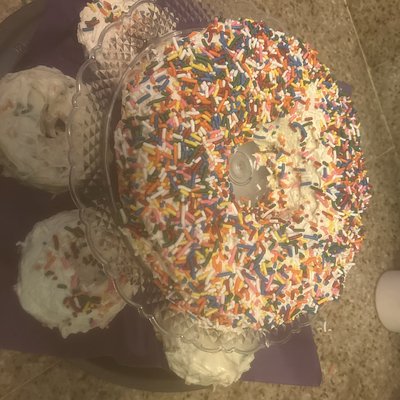 Confetti cake 