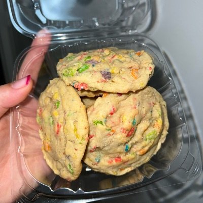 6 Fruity Pebble Cookies