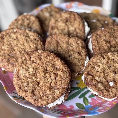 Oatmeal Cream Pie Cookies - Dozen