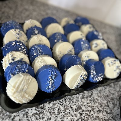 Chocolate Covered Oreos 