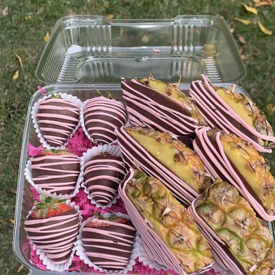 Dozen Mixed Fruit