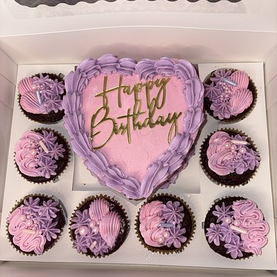 Bento Box 1 Dozen Cupcakes & 3x6 Cake 