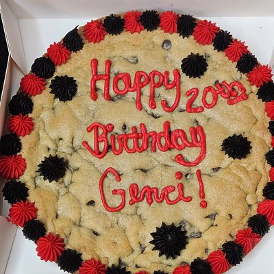 Classic Cookie Cake