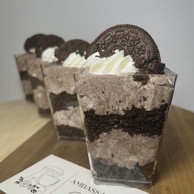 Dozen — Oreo Cheesecake Shooters