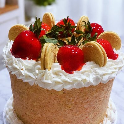 Specialty Layered Cakes