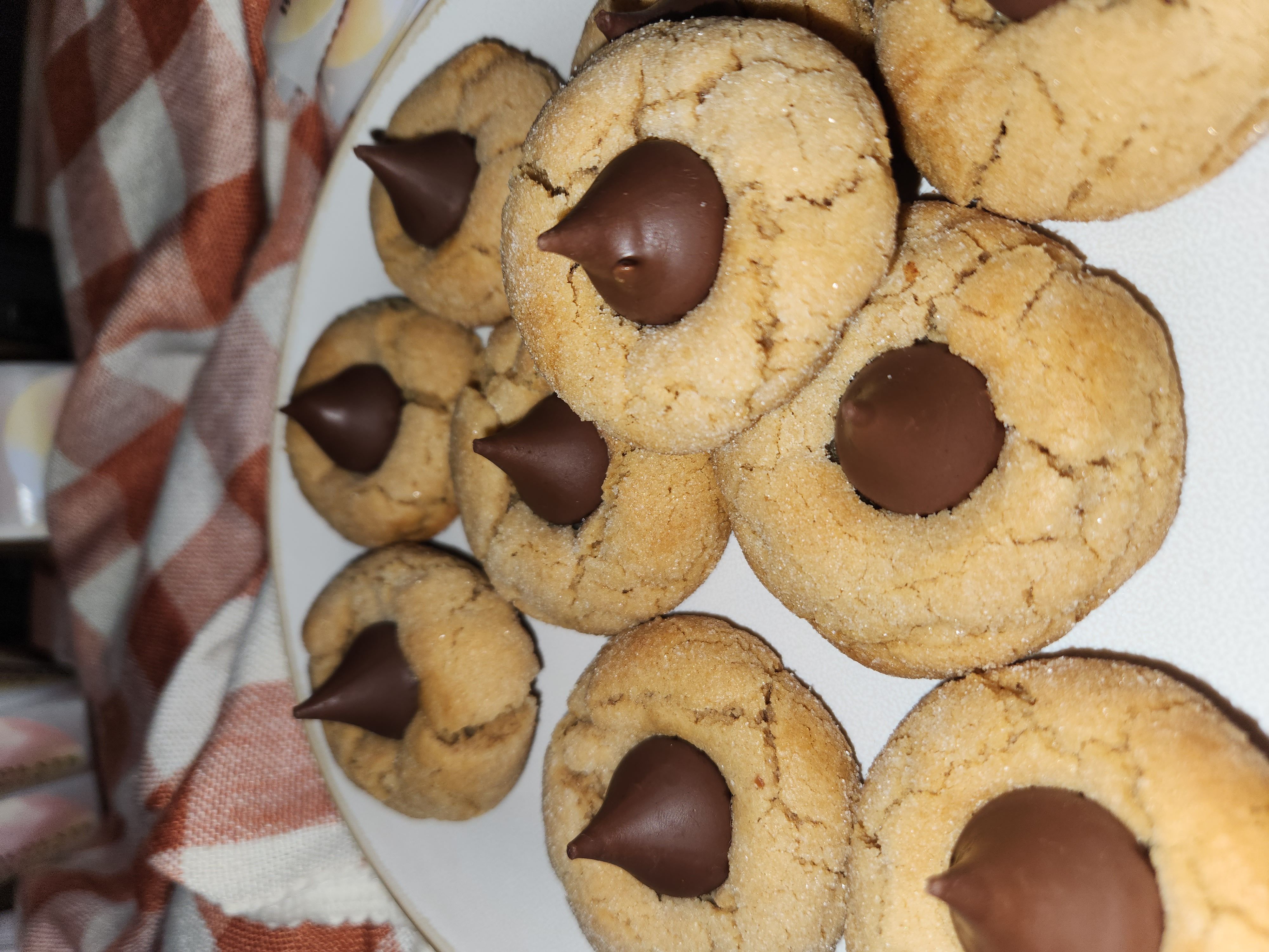 Peanut Butter Blossums