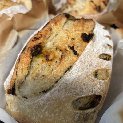 Sundried Tomato And Basil Sourdough