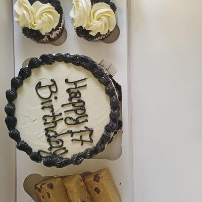 Bento Cake, Cupcakes and Brownies