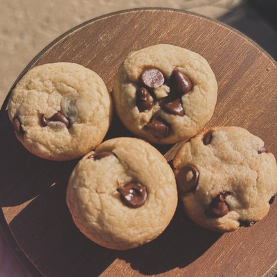 chocey chip minis 🍪 (no butter cream or sprinkles)