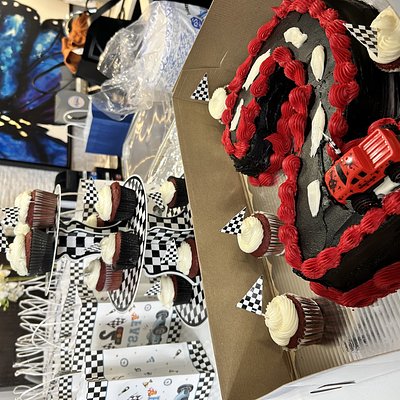Stencil Cake 