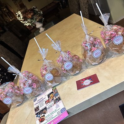 PLAIN CARMEL CANDY APPLE