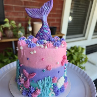 4" Cakes