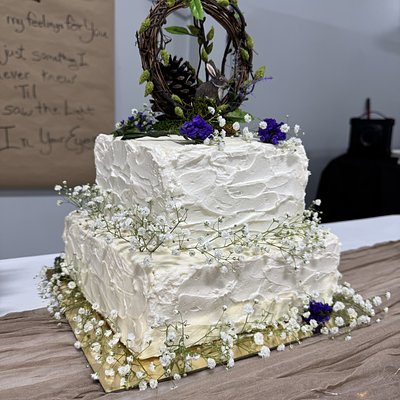 Customized Cakes
