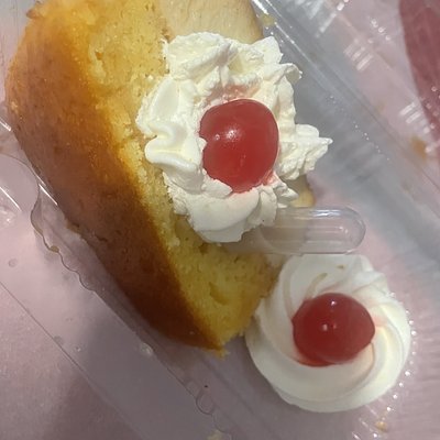 Almond Moist Cake Médium