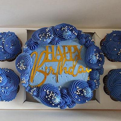 Cake And Cupcake Set