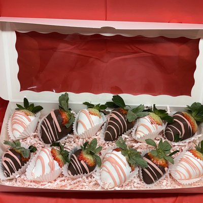 Dozen Chocolate Covered Strawberries 