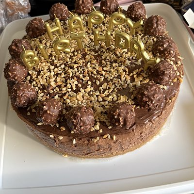 Ferraro Rocher Cheesecake 