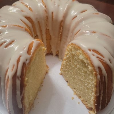 Million Dollar Pound Cake
