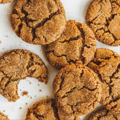 Chewy Ginger Molasses Cookies