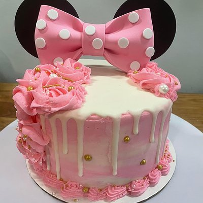 6 Inch round Cake