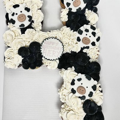 12 Count Cupcake Pull Apart Cake 