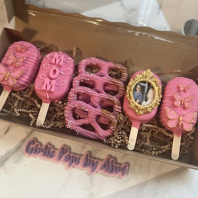 Mother’s Day Cakesicle Photo Set