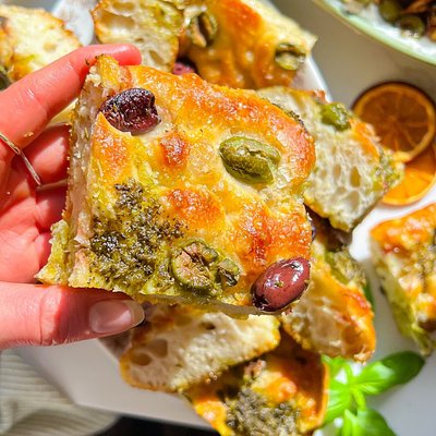 Sourdough Focaccia - Pesto & Olive 