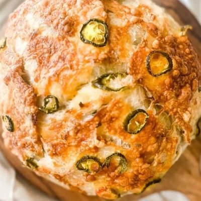 Cheddar Jalapeño Sourdough