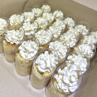 Cake shooters 