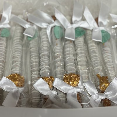 Chocolate Covered Pretzel Rods