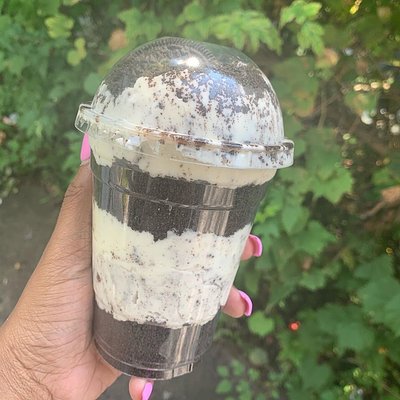 Cookies & Cream Cake Cup