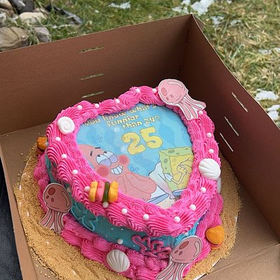 Custom Cake (9 Inch) 