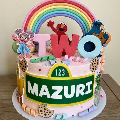 Custom 10 Inch Cake