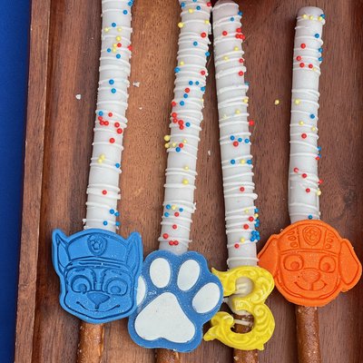 Chocolate Covered Pretzels 