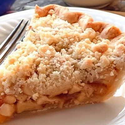 Apple Crumb Pie