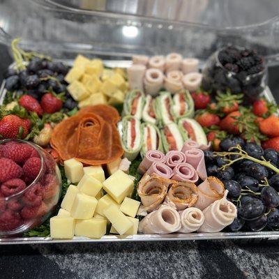 Charcuterie Boards & Snack Boxes (Large Party Platter)