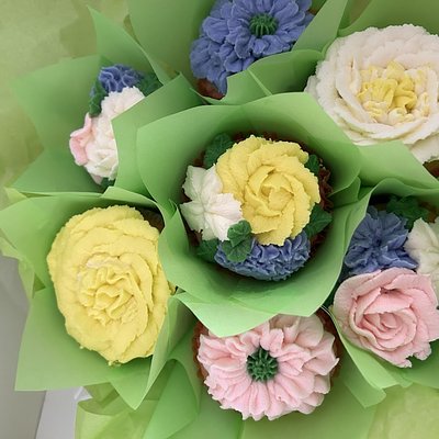 Flower Boquet - Medium 