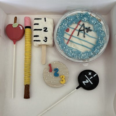 Medium Treat Variety Box 