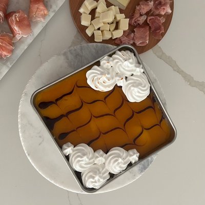 10ppl Marquesa Cake