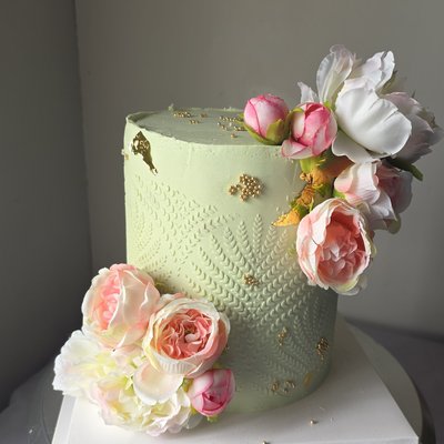 Green Stenciled Birthday Cake